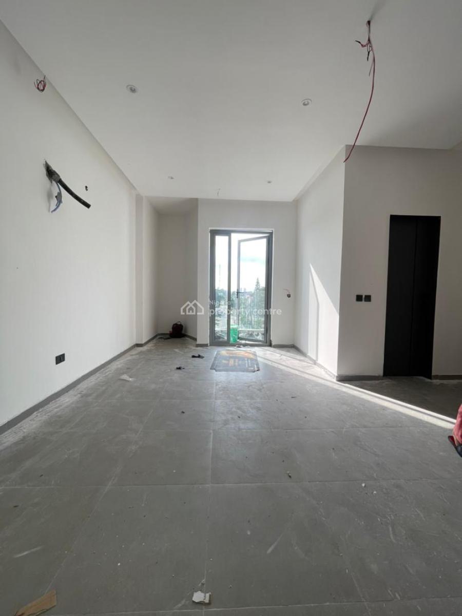 Fully Fitted 3 Bedroom Terraced Duplex in a Strategic Location, Lekki Phase 1, Lekki, Lagos, Terraced Duplex for Sale