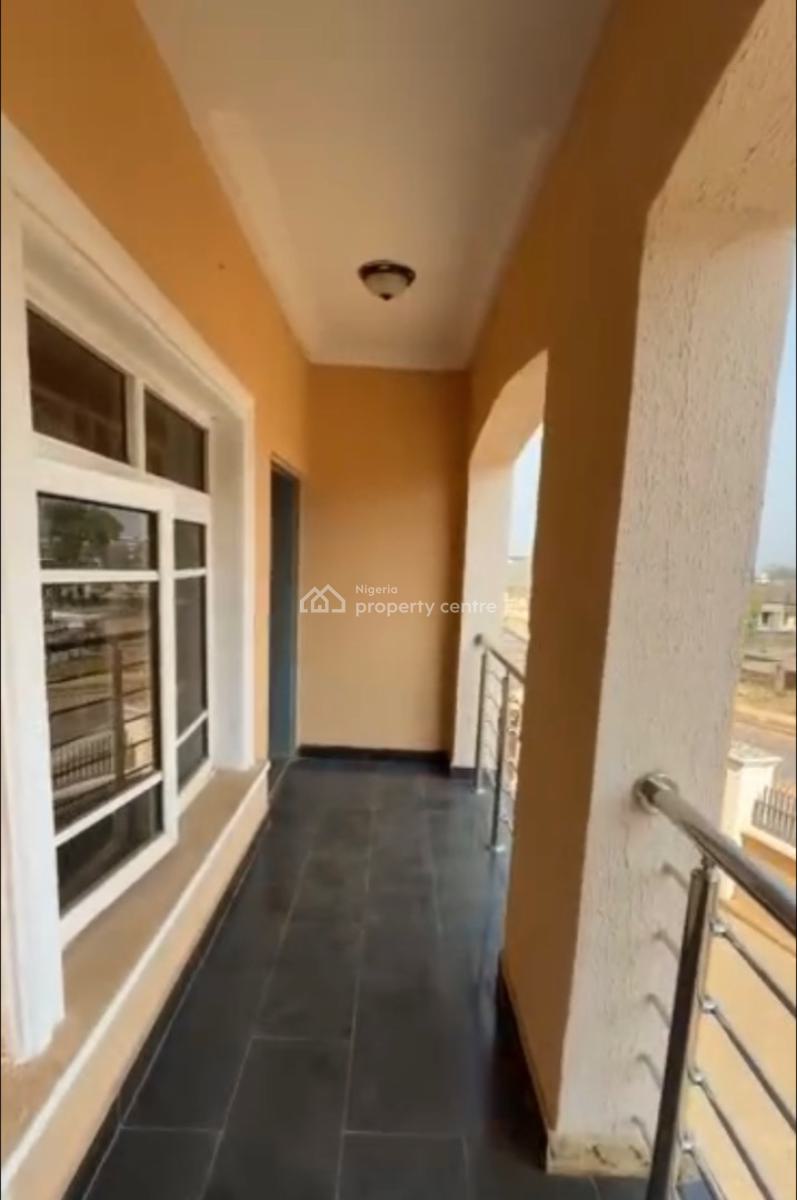 Renovated 3-bedroom Apartment with Bq at Wuye, Main, Wuye, Abuja, Flat / Apartment for Rent