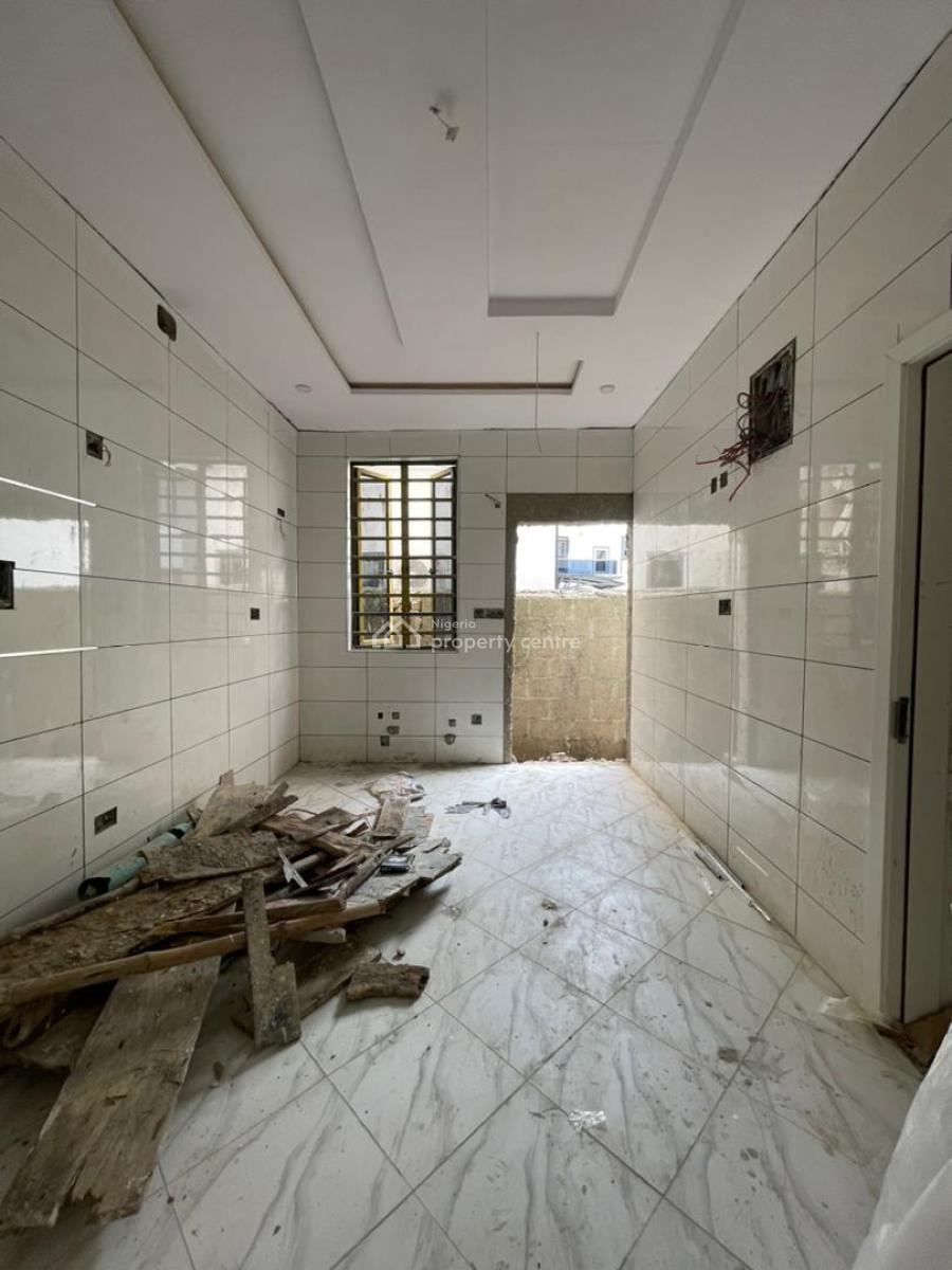 Well Built 4 Bedroom Terraced Duplex with Bq in a Well Secured Estate, Vgc, Lekki, Lagos, Terraced Duplex for Sale