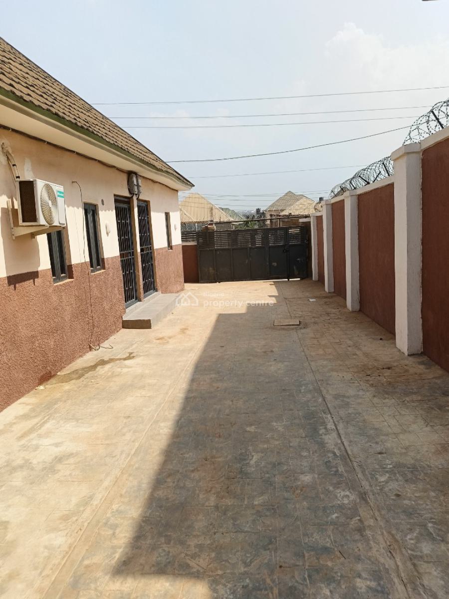 Standard 2 Bedroom Apartment in Chikakore, Chikakore, Kubwa, Abuja, House for Rent
