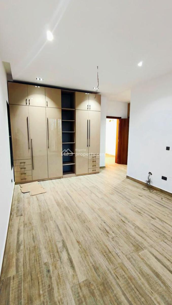 Exotic 4 Bedroom Terrace Duplex in a Secured Estate, Magodo Gra, Gra Phase 2, Magodo, Lagos, Terraced Duplex for Sale