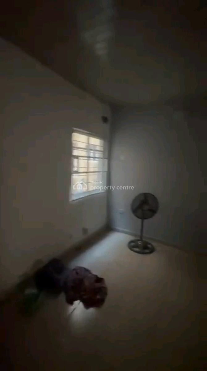 2 Bedroom Upstairs All Room En-suite with Guest Toilet, Soluyi, Gbagada, Lagos, Flat / Apartment for Rent