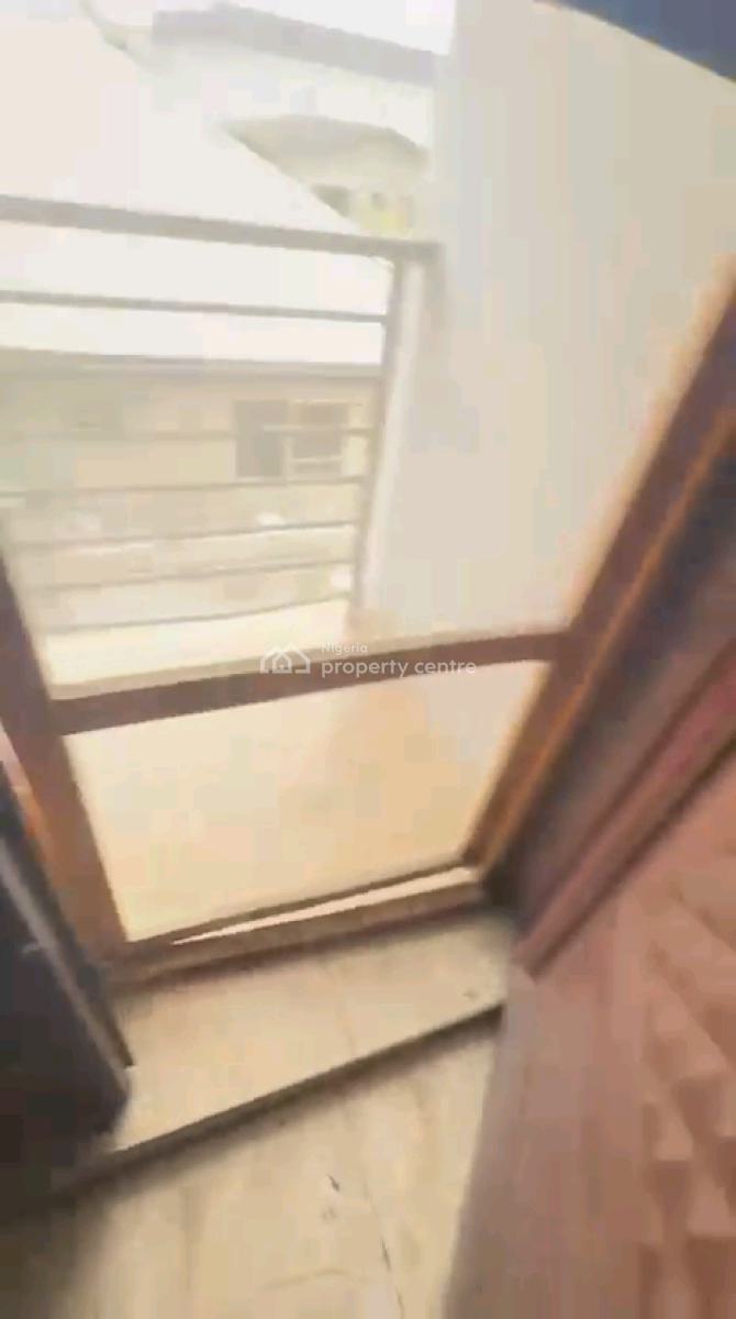 2 Bedroom Upstairs All Room En-suite with Guest Toilet, Soluyi, Gbagada, Lagos, Flat / Apartment for Rent