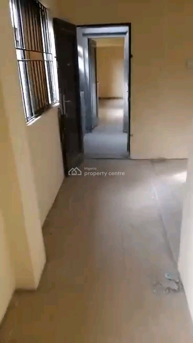 Newly Built 2bedroom Upstairs & Ground Floor with Pop, Herbert Macauley Way, Adekunle, Yaba, Lagos, Flat / Apartment for Rent