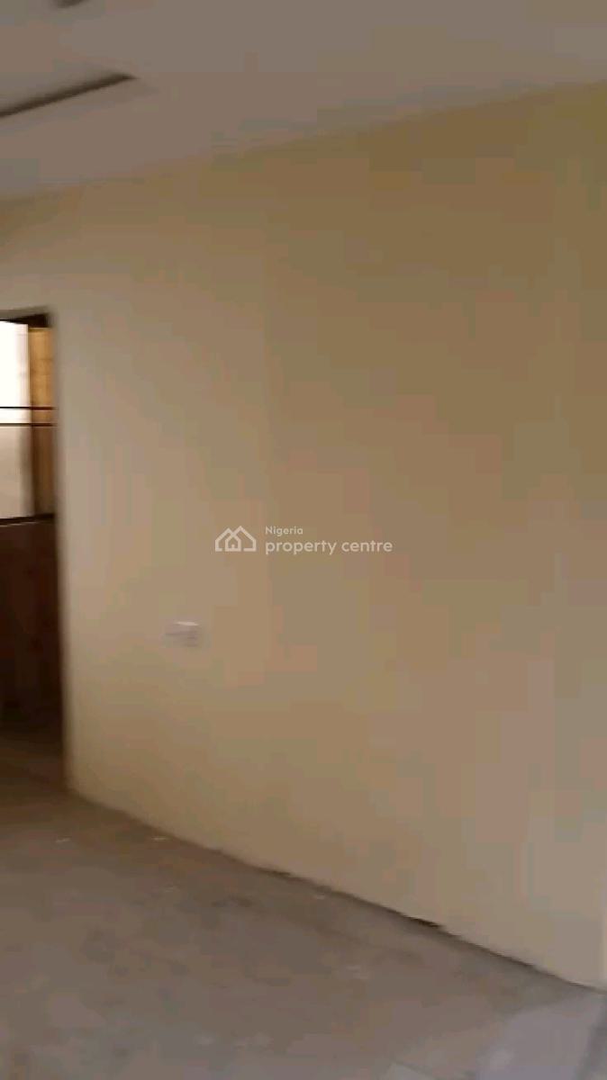 Newly Built 2bedroom Upstairs & Ground Floor with Pop, Herbert Macauley Way, Adekunle, Yaba, Lagos, Flat / Apartment for Rent