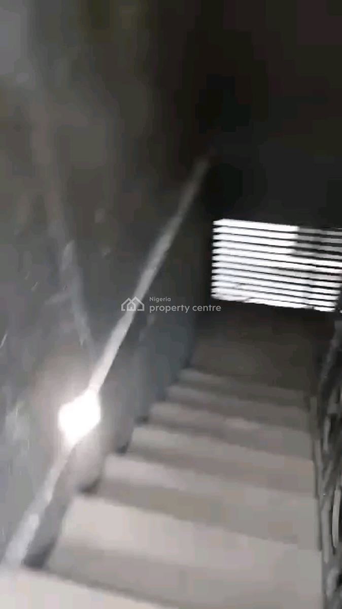 Newly Built 2bedroom Upstairs & Ground Floor with Pop, Herbert Macauley Way, Adekunle, Yaba, Lagos, Flat / Apartment for Rent