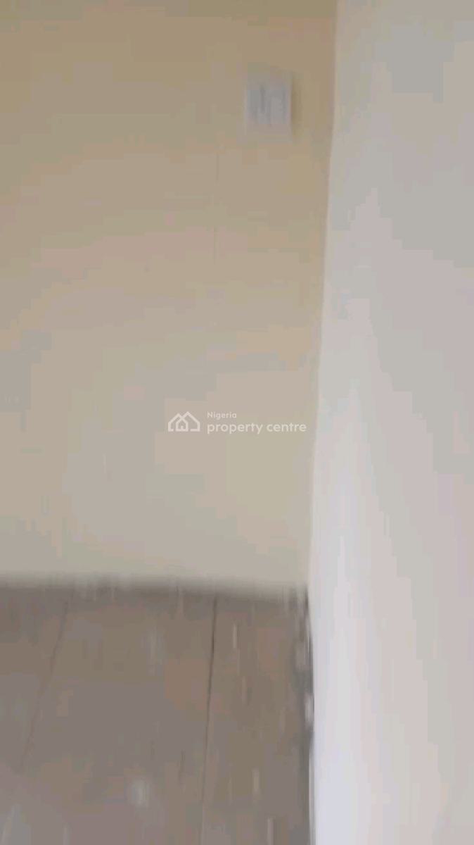 Newly Built 2bedroom Upstairs & Ground Floor with Pop, Herbert Macauley Way, Adekunle, Yaba, Lagos, Flat / Apartment for Rent