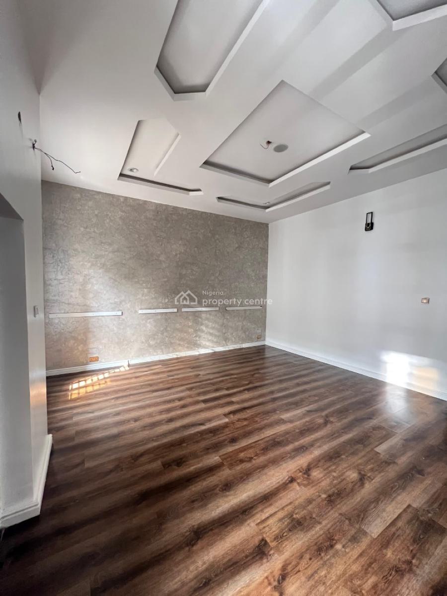 Luxury 4bedroom, Ikota Gra, Lekki, Lagos, Terraced Duplex for Sale