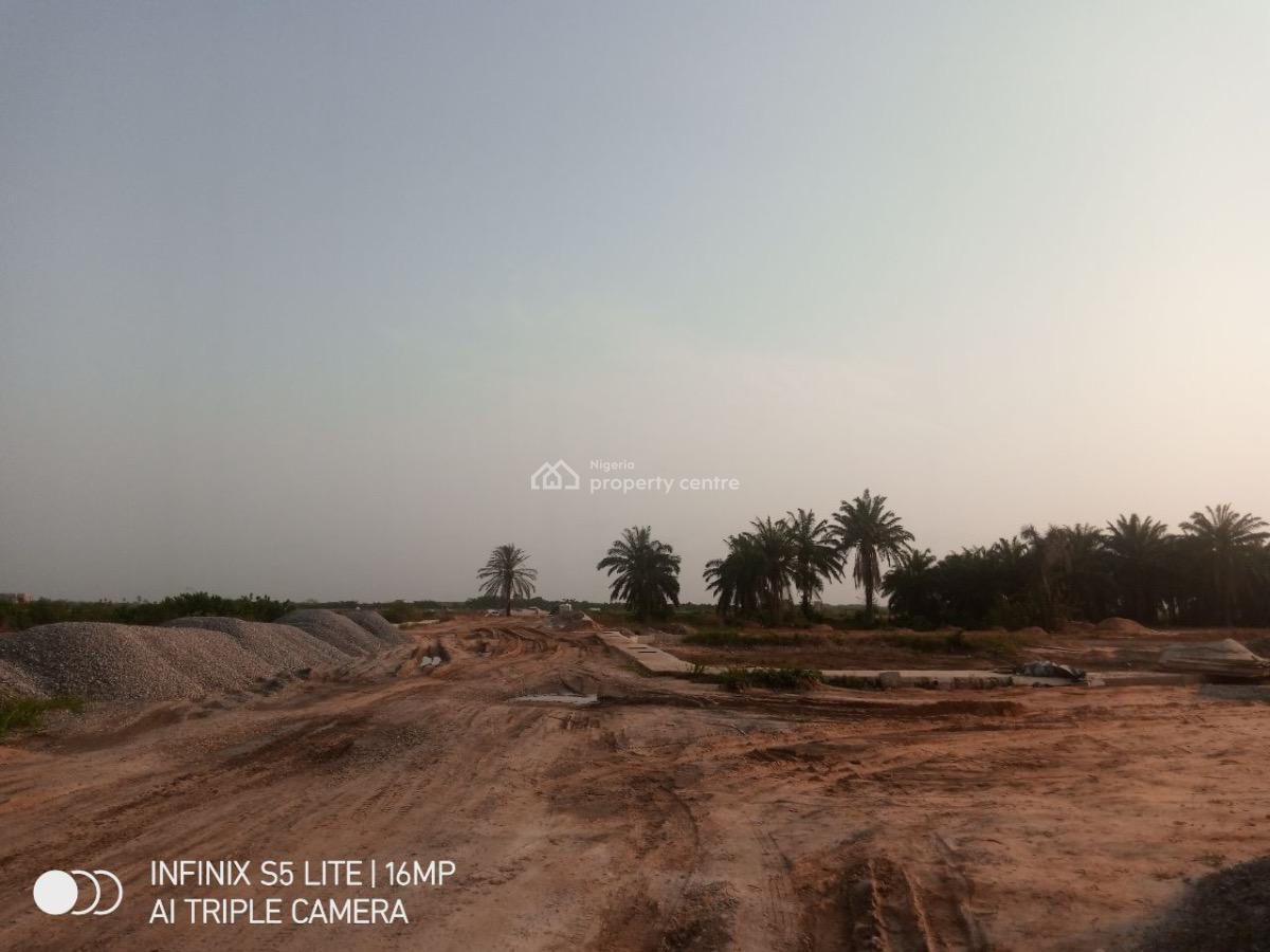 Prime 1000sqm Land with C of O  Invest & Build with Confidence, Located in Bolorunpelu Facing The Lekki Epe Express Way, Eleranigbe, Ibeju Lekki, Lagos, Commercial Land for Sale