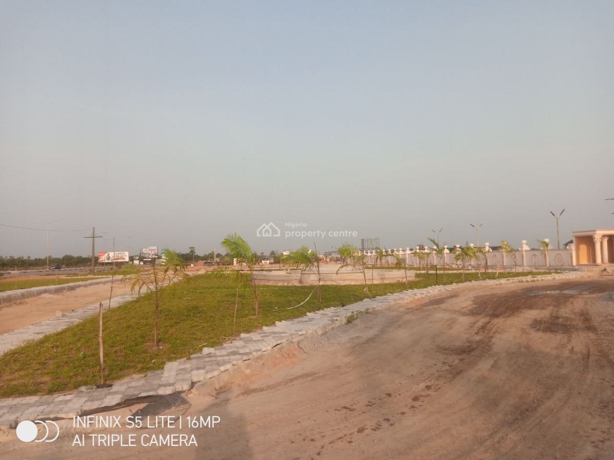 Prime 1000sqm Land with C of O  Invest & Build with Confidence, Located in Bolorunpelu Facing The Lekki Epe Express Way, Eleranigbe, Ibeju Lekki, Lagos, Commercial Land for Sale