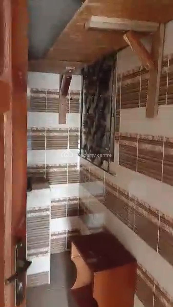 Lovely Room and Parlour Self Contained, Adenson Ilepo Bus Stop, Lasu-igando Road Lagos, Igando, Alimosho, Lagos, Flat / Apartment for Rent