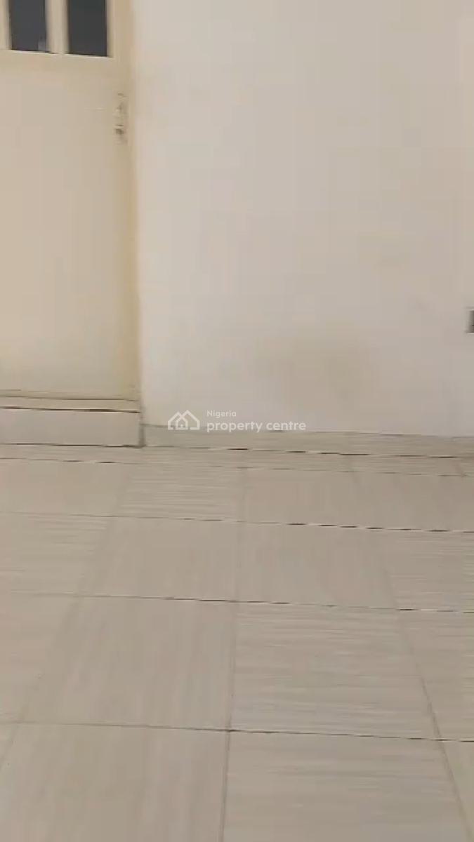 Lovely Room and Parlour Self Contained, Adenson Ilepo Bus Stop, Lasu-igando Road Lagos, Igando, Alimosho, Lagos, Flat / Apartment for Rent
