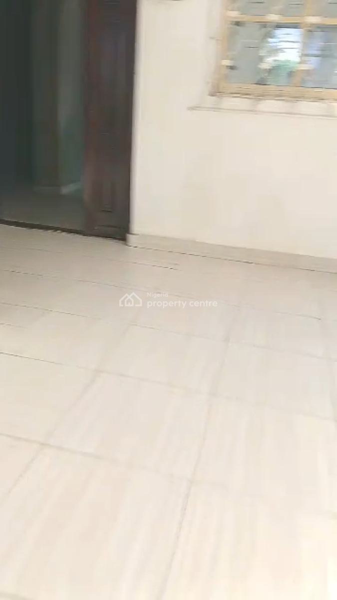 Lovely Room and Parlour Self Contained, Adenson Ilepo Bus Stop, Lasu-igando Road Lagos, Igando, Alimosho, Lagos, Flat / Apartment for Rent