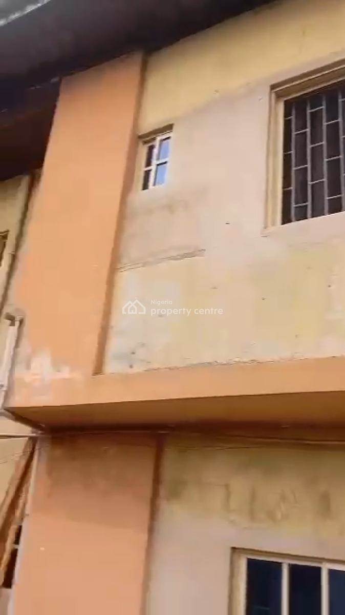 a 5 Units of Flat Ensuite, Close to First Bank Ikotun Lagos,, Ikotun, Lagos, Block of Flats for Sale