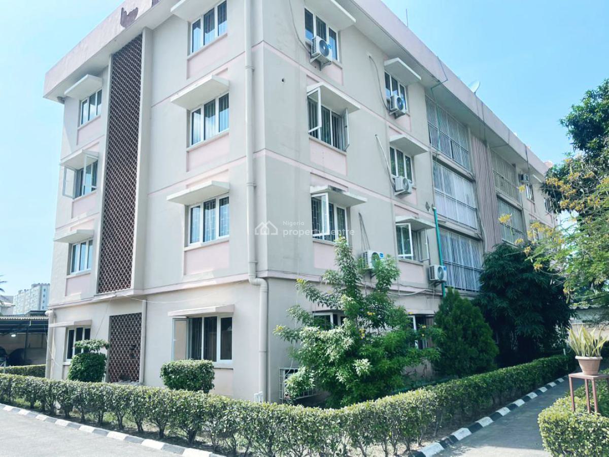 Serviced 2 Bedroom En-suite Flat with Fitted Kitchen, Big Living/dinin, Victoria Island (vi), Lagos, Flat / Apartment for Rent