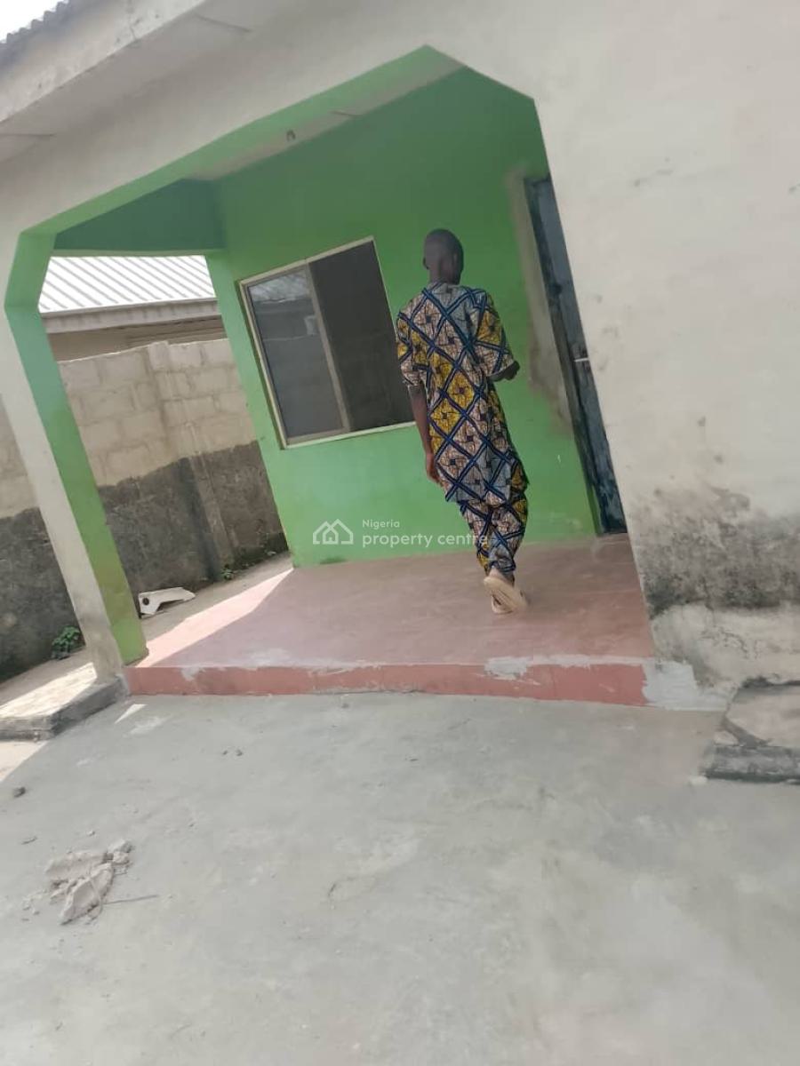 Room and Parlor, Igbogbo, Ikorodu, Lagos, House for Rent
