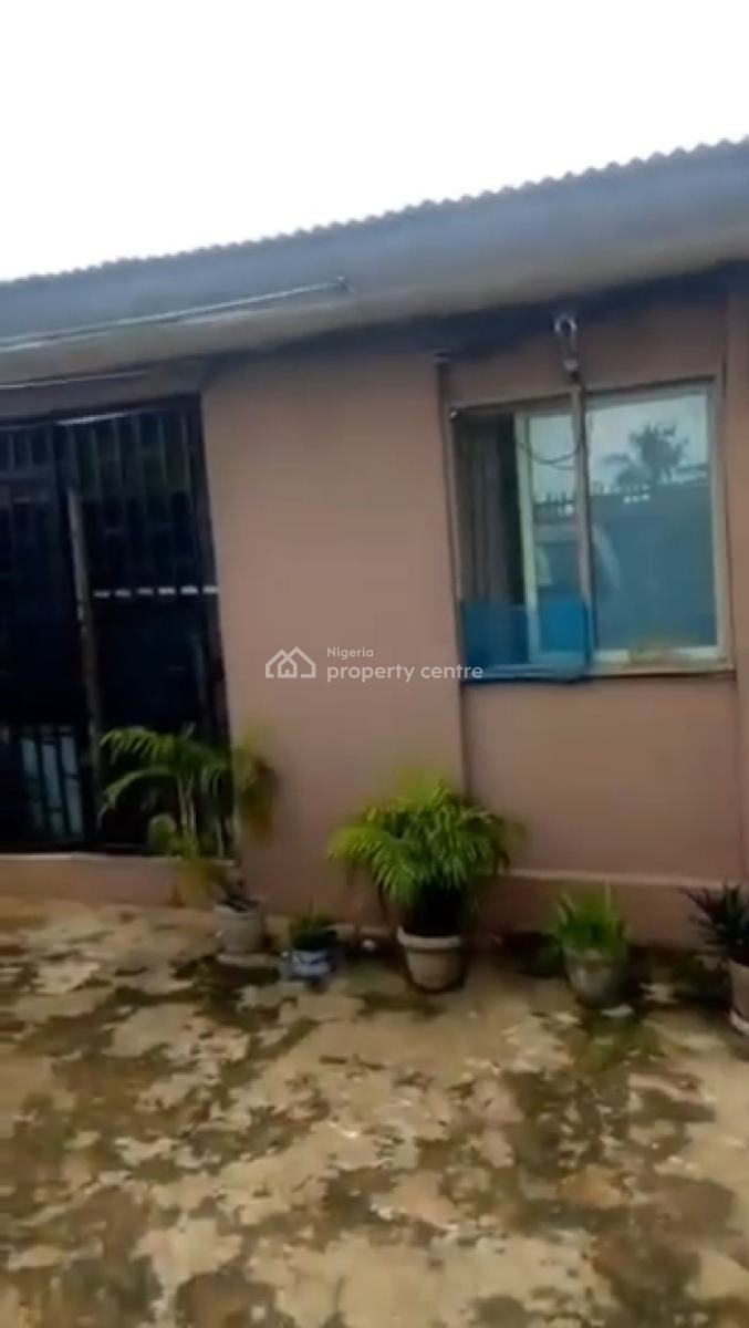 a 5 Units of Flat, Very Close to Iyana Ejigbo Bustop Lagos, Ejigbo, Lagos, Terraced Bungalow for Sale