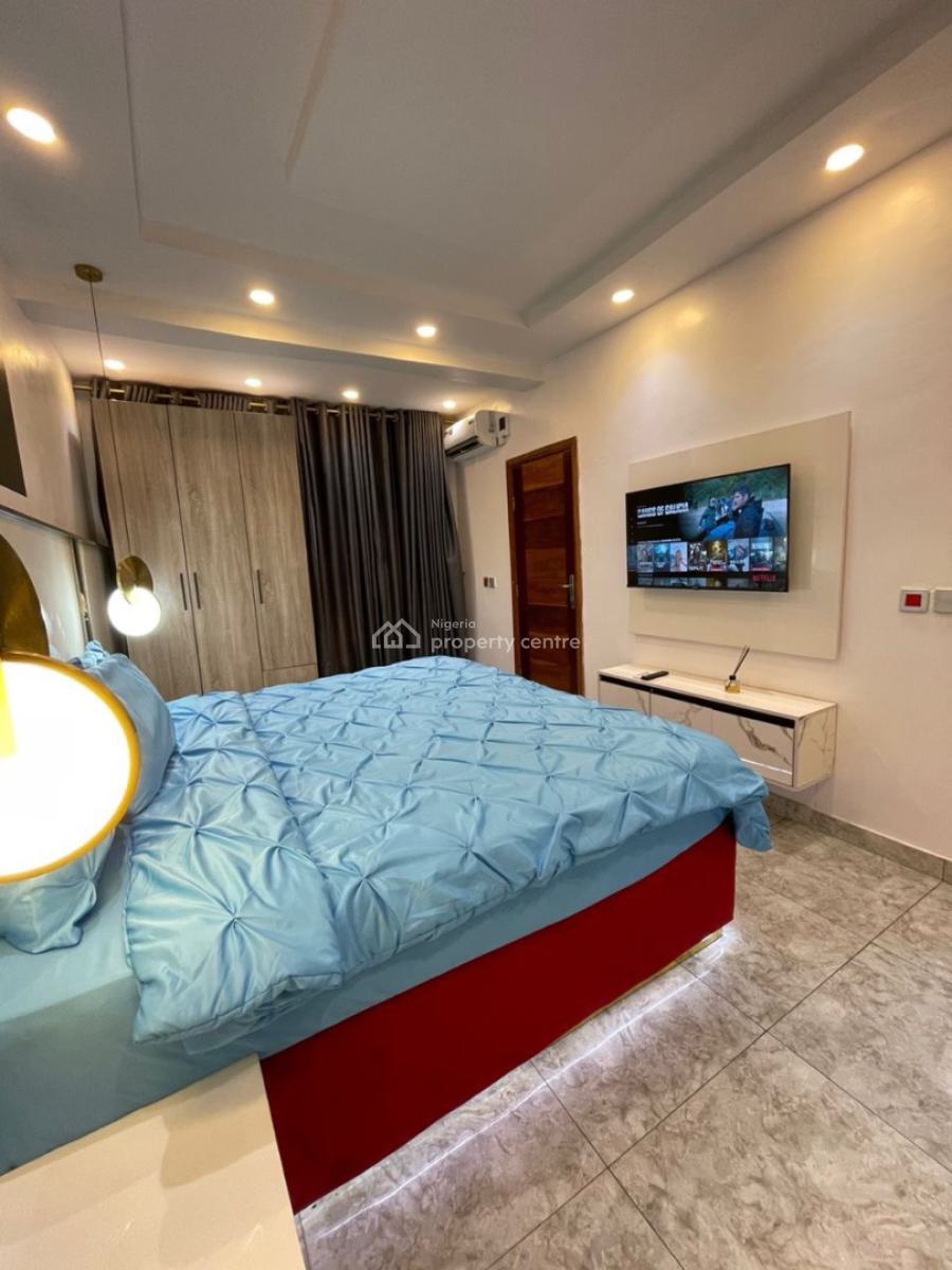 -luxury New 1bedroom with Ps5 -big Mirror -board Games - Balcony, Lekki Phase 1, Lekki, Lagos, Flat / Apartment Short Let