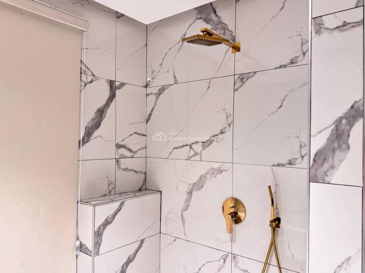 3bedroom Apartment on The 2nd Floor --  Lekki Phase 1, Lekki Phase 1, Lekki, Lagos, Flat / Apartment Short Let