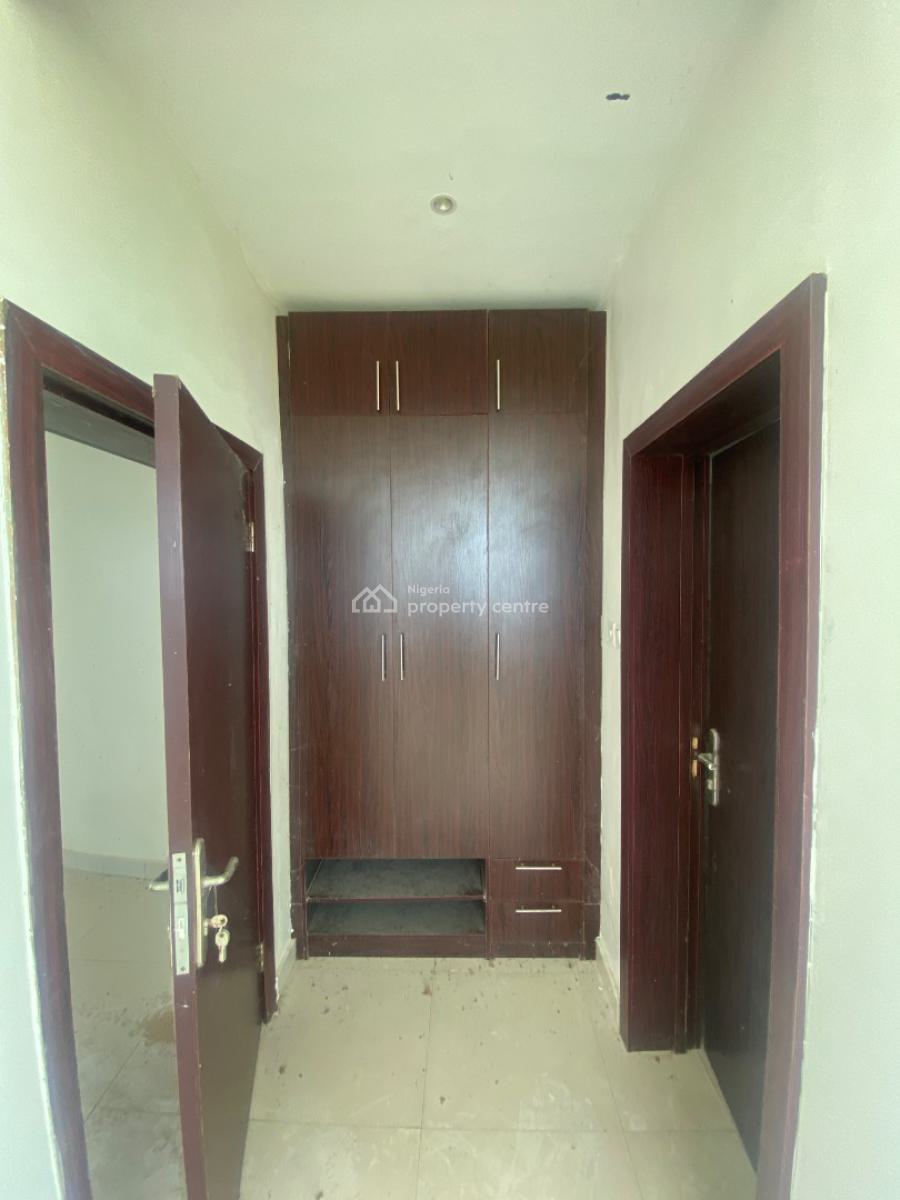 3 Bedroom Apartment, Monastery Road, Sangotedo, Ajah, Lagos, Flat / Apartment for Sale
