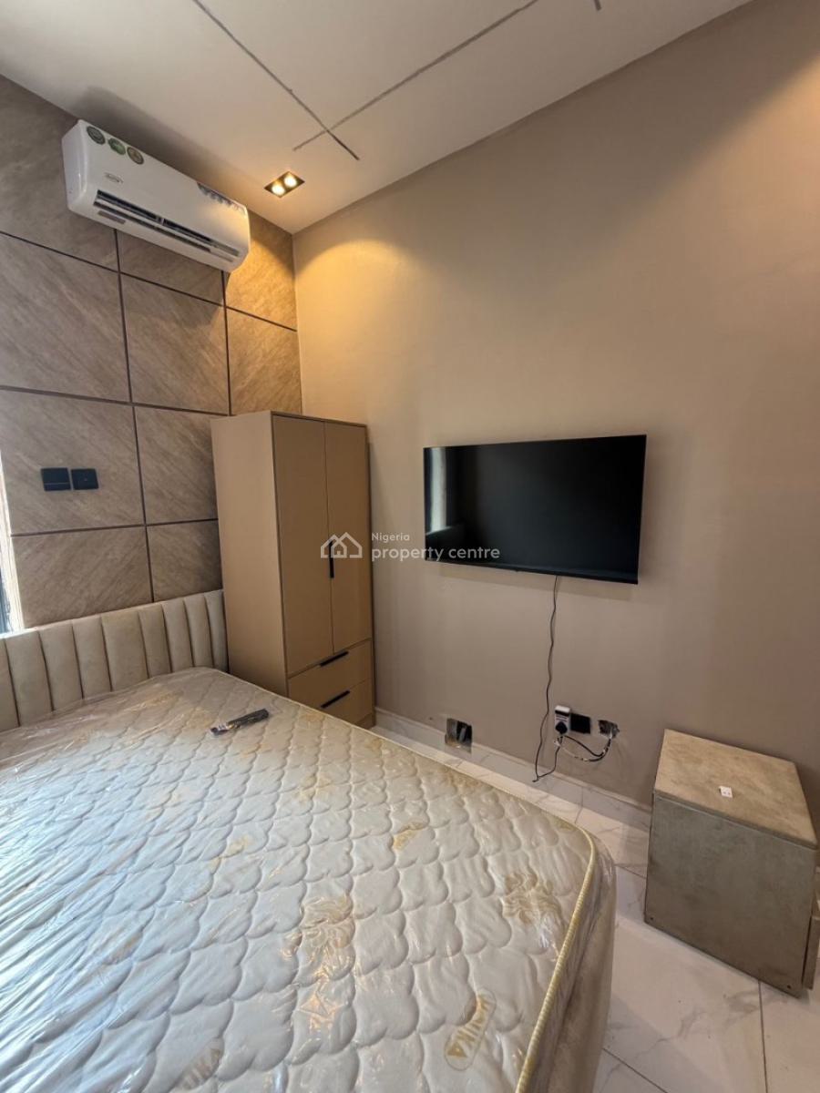 Book This Luxurious 1 Bedroom Apartment with a Private Swimming Pool, Lekki Phase 1, Lekki, Lagos, Flat / Apartment Short Let