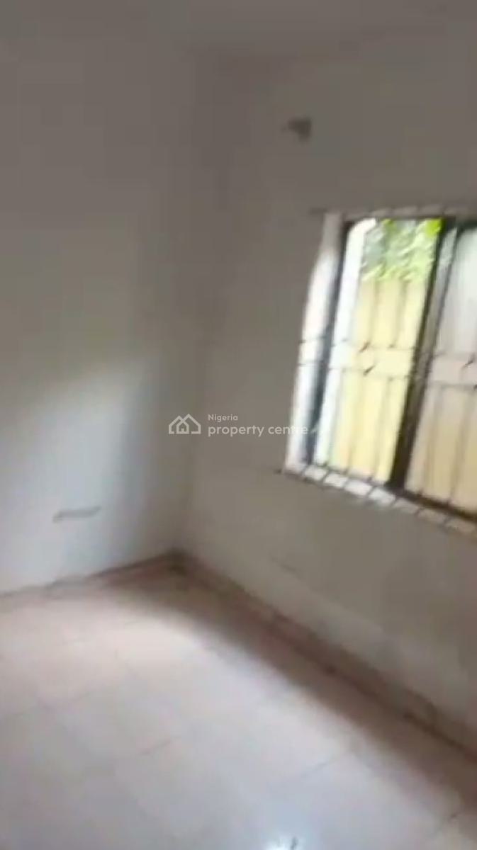 Lovely 2 Bedroom Apartment, Off Clem Road, Ojokoro, Ifako-ijaiye, Lagos, Flat / Apartment for Rent