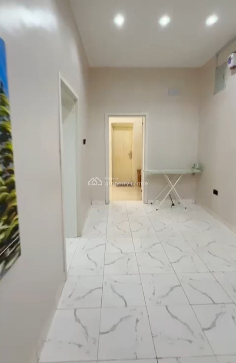 New Luxury Fully Furnished 3bedroom Flat , 1st Floor, Tarred Rd, Cofo, By Polaris, Tarred Rd, Life Camp, Abuja, Block of Flats for Sale