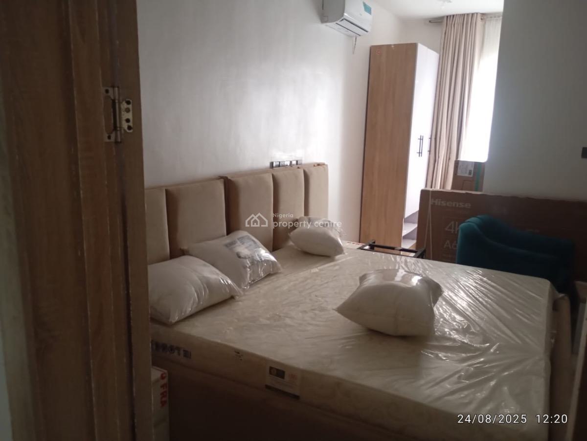 Well Built 2 Bedroom Apartment Unfurnished, Ikate, Lekki, Lagos, House for Rent