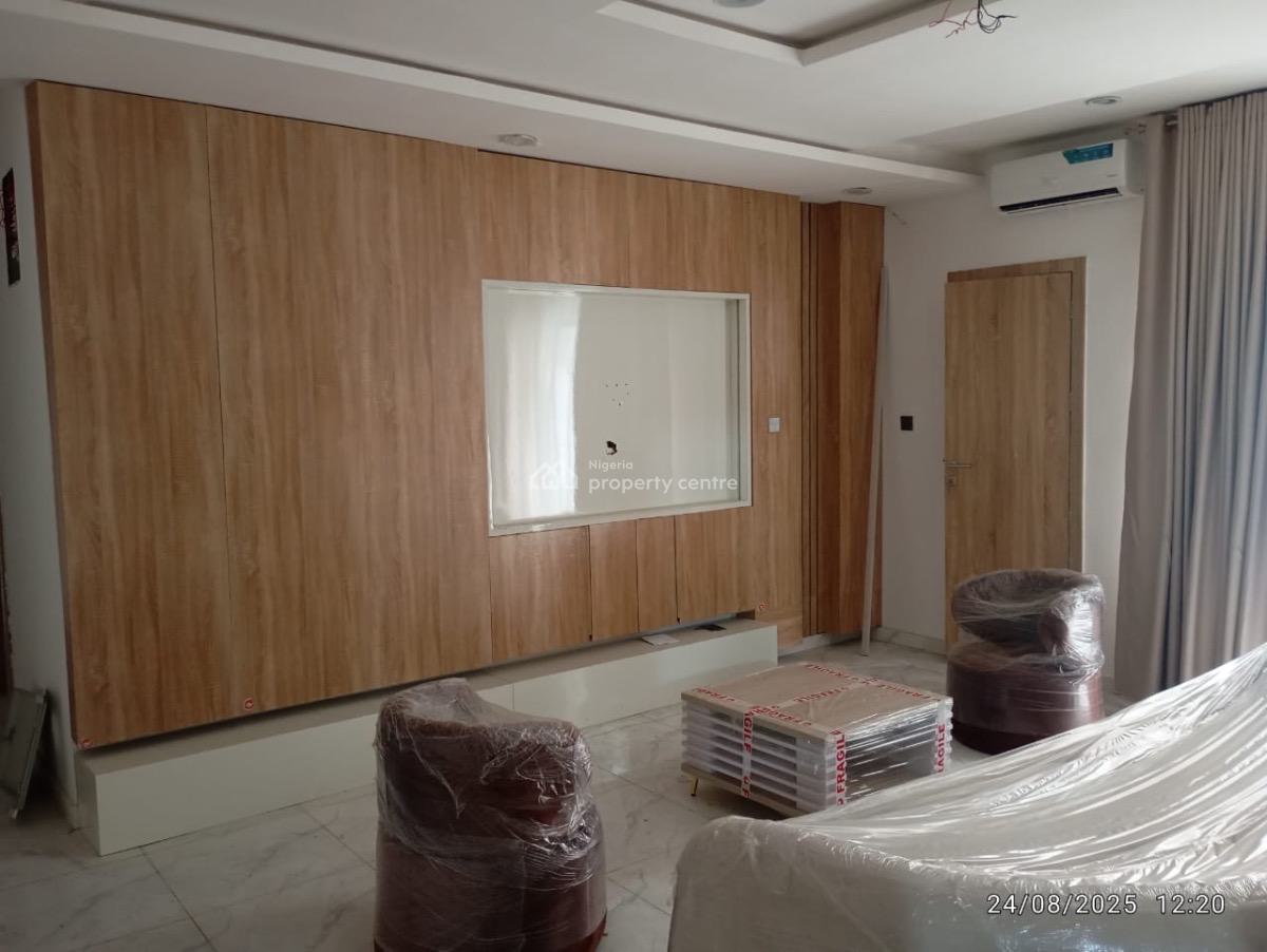 Well Built 2 Bedroom Apartment Unfurnished, Ikate, Lekki, Lagos, House for Rent