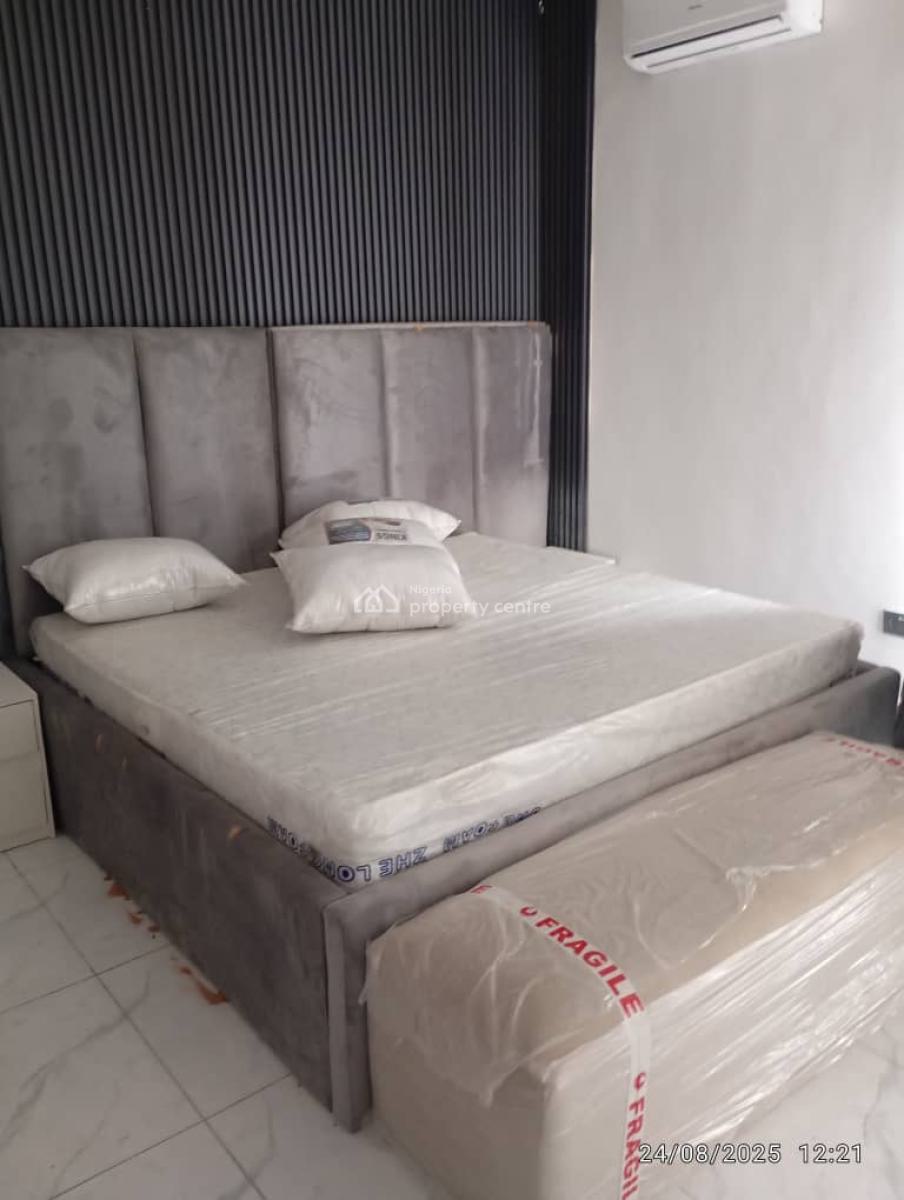 Well Built 2 Bedroom Apartment Unfurnished, Ikate, Lekki, Lagos, House for Rent