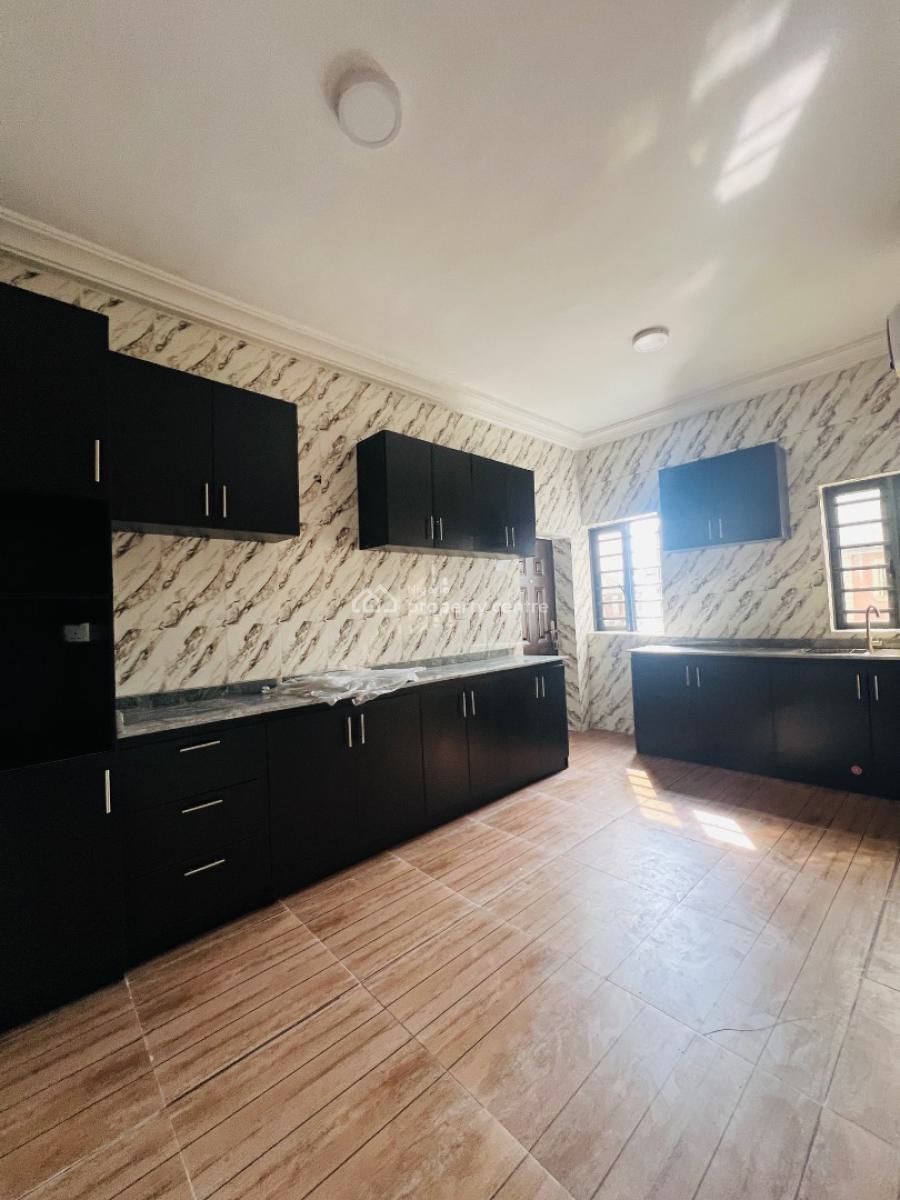 Beautiful 3 Bedroom Apartment in a Secured Neighborhood Very Spacious, Fidiso Estate, Juat After Sangotedo Shoperight, Abijo, Lekki, Lagos, Flat / Apartment for Rent