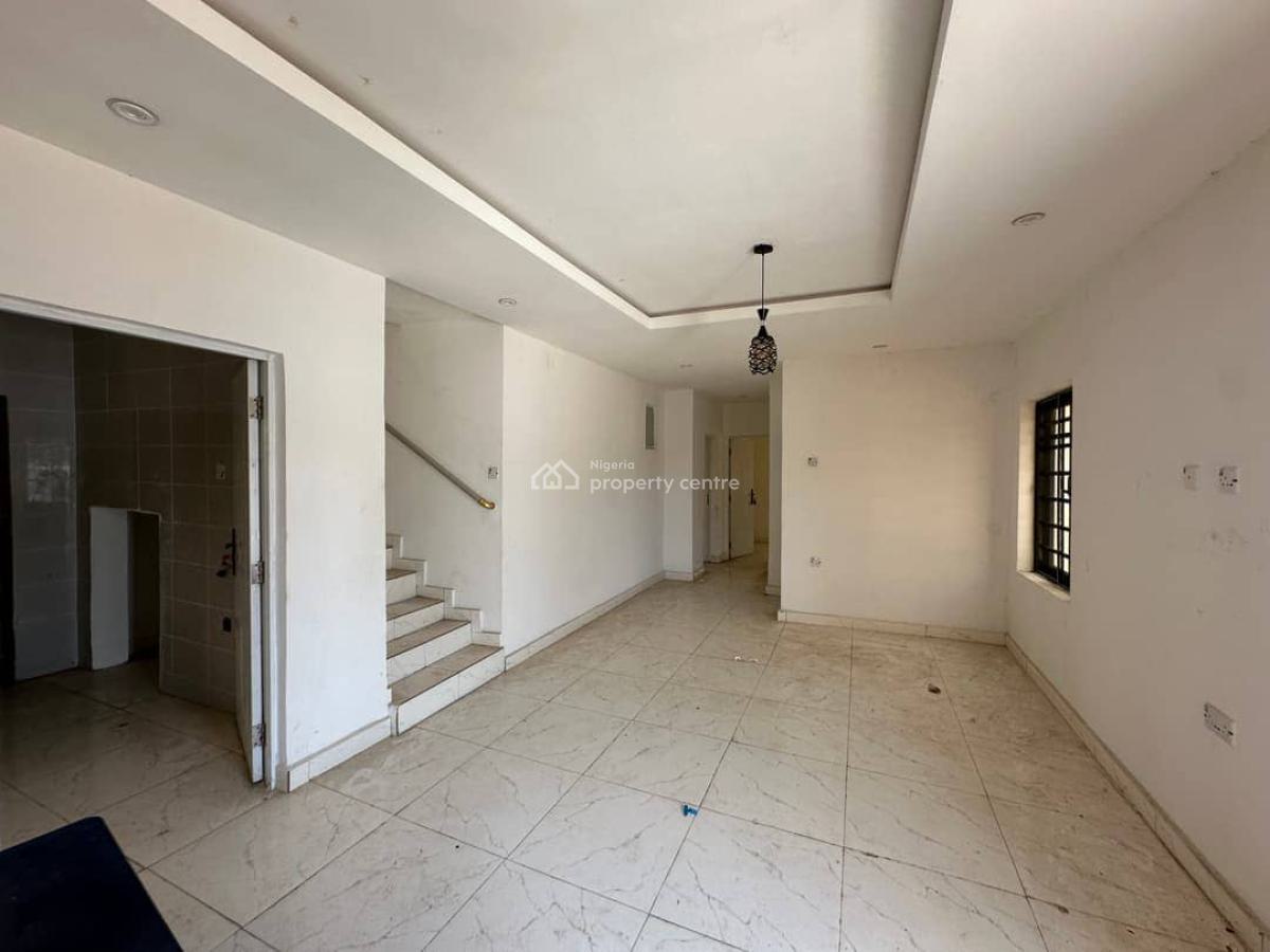 Standard 3 Bedroom Duplex, Ajah, Lagos, Terraced Duplex for Rent