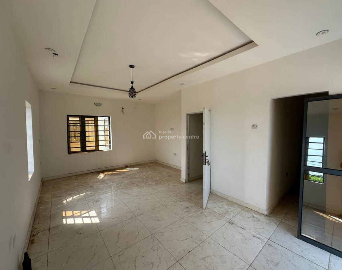 Standard 3 Bedroom Duplex, Ajah, Lagos, Terraced Duplex for Rent