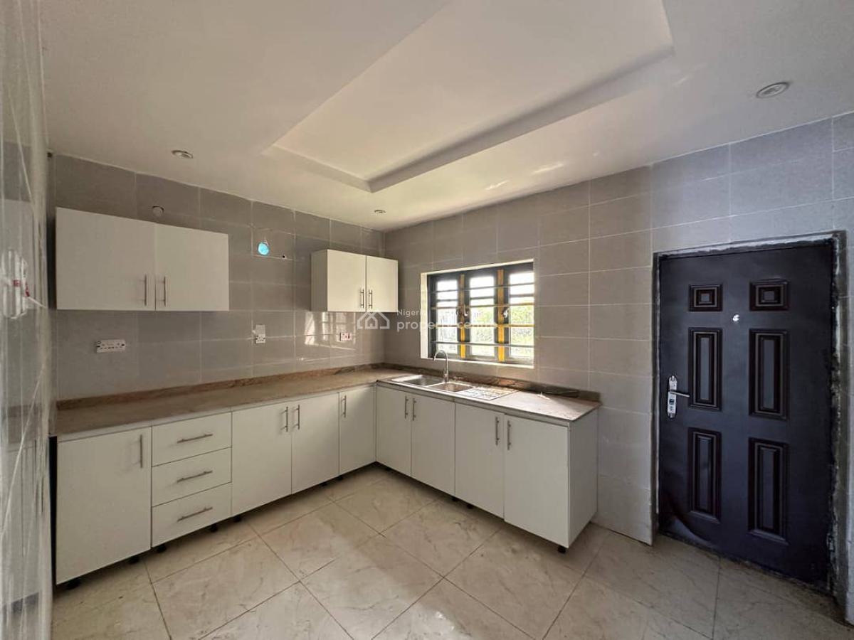 Standard 3 Bedroom Duplex, Ajah, Lagos, Terraced Duplex for Rent