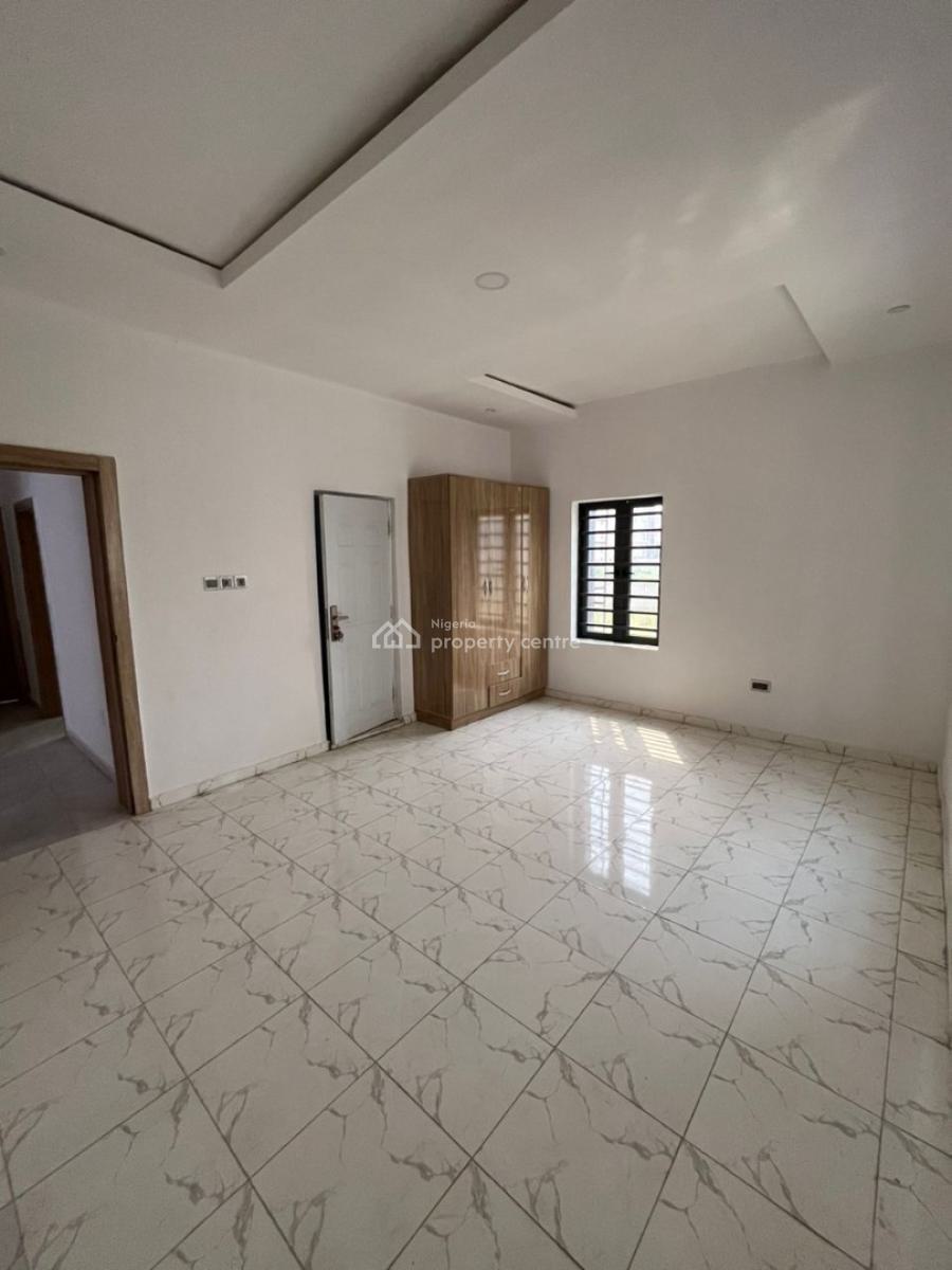 2 Bedrooms Apartment, Ikota, Lekki, Lagos, Flat / Apartment for Sale