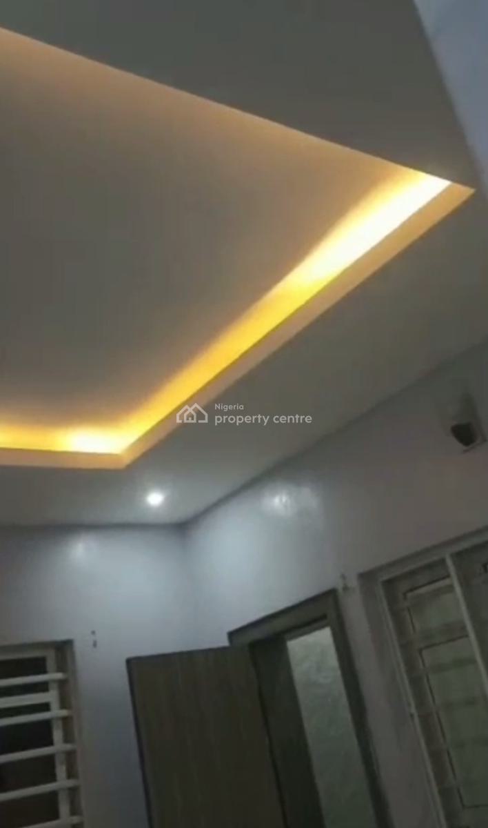 Newly Renovated 3 Bedroom Flat, Off Babs Animashaun, Surulere, Lagos, Flat / Apartment for Rent