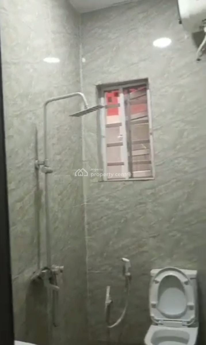 Newly Renovated 3 Bedroom Flat, Off Babs Animashaun, Surulere, Lagos, Flat / Apartment for Rent