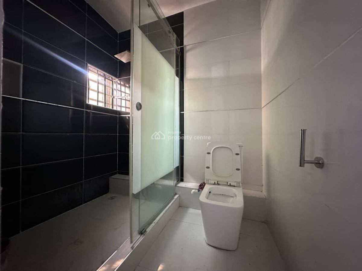 a Sapcious Decent 4 Bedroom Semi Detached Duplex, Abraham Adesanya, Ajah, Lagos, Semi-detached Duplex for Rent