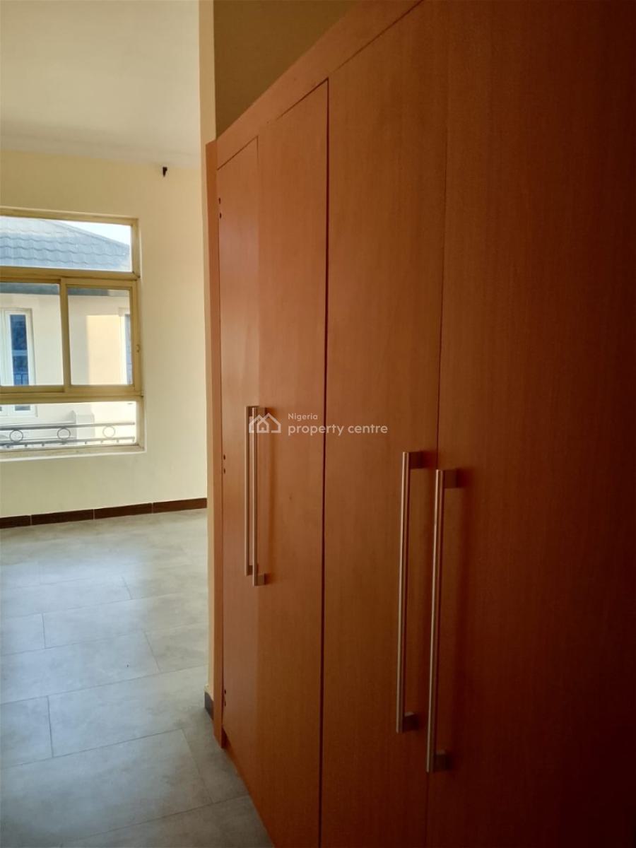 Serviced 3bedroom with Bq, Secured Estate, Oniru, Victoria Island (vi), Lagos, Flat / Apartment for Rent