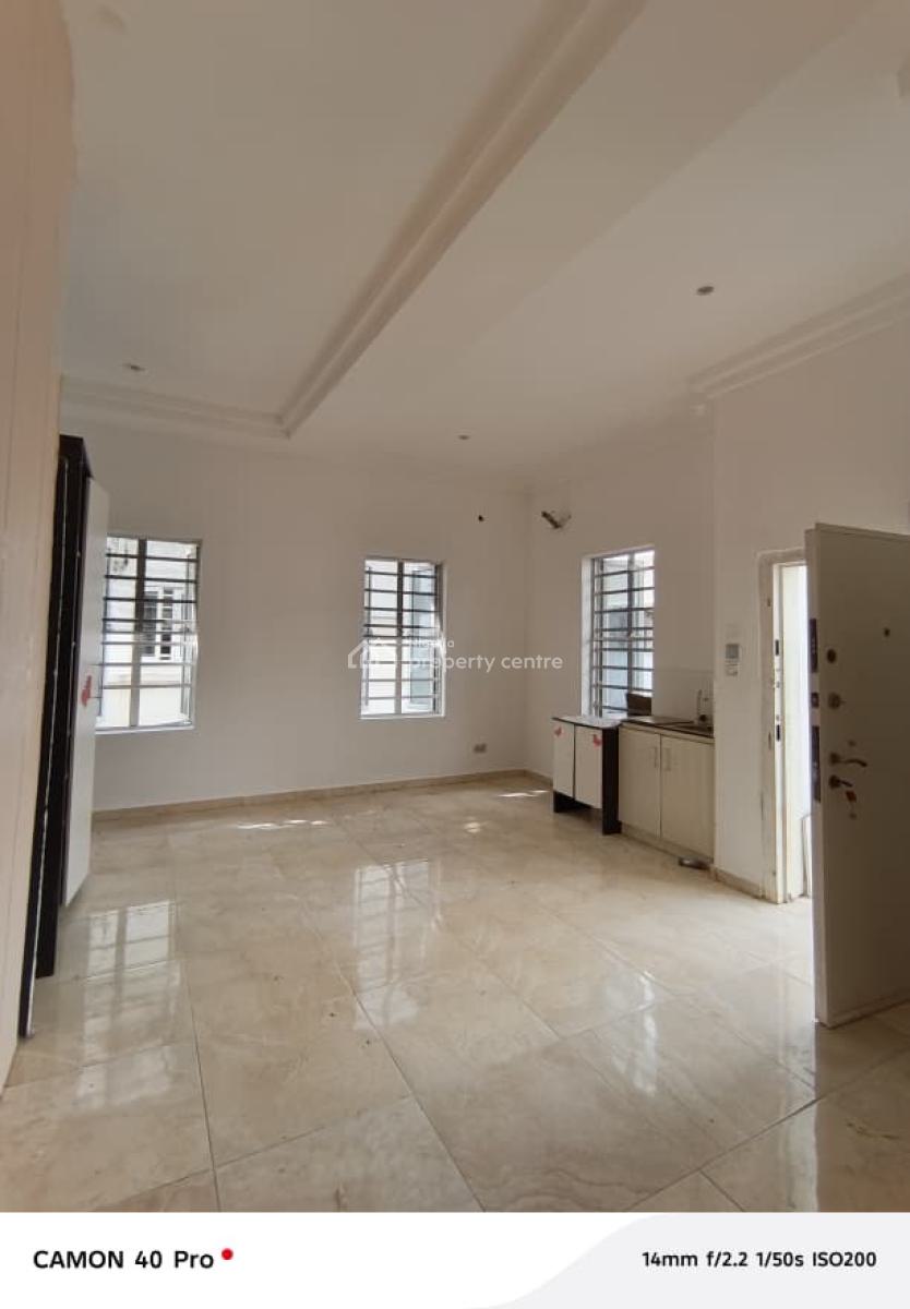 Spacious Studio Apartment, Osapa, Lekki, Lagos, Self Contain (single Rooms) for Rent