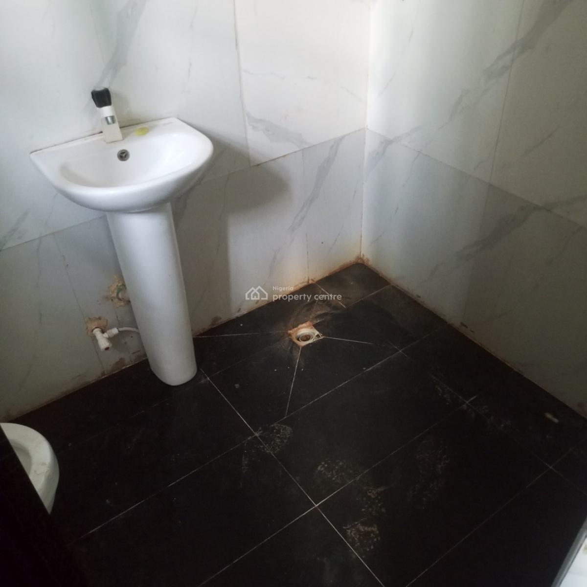 Two Bedroom Apartment, Seaside Estate, Badore, Ajah, Lagos, Flat / Apartment for Rent