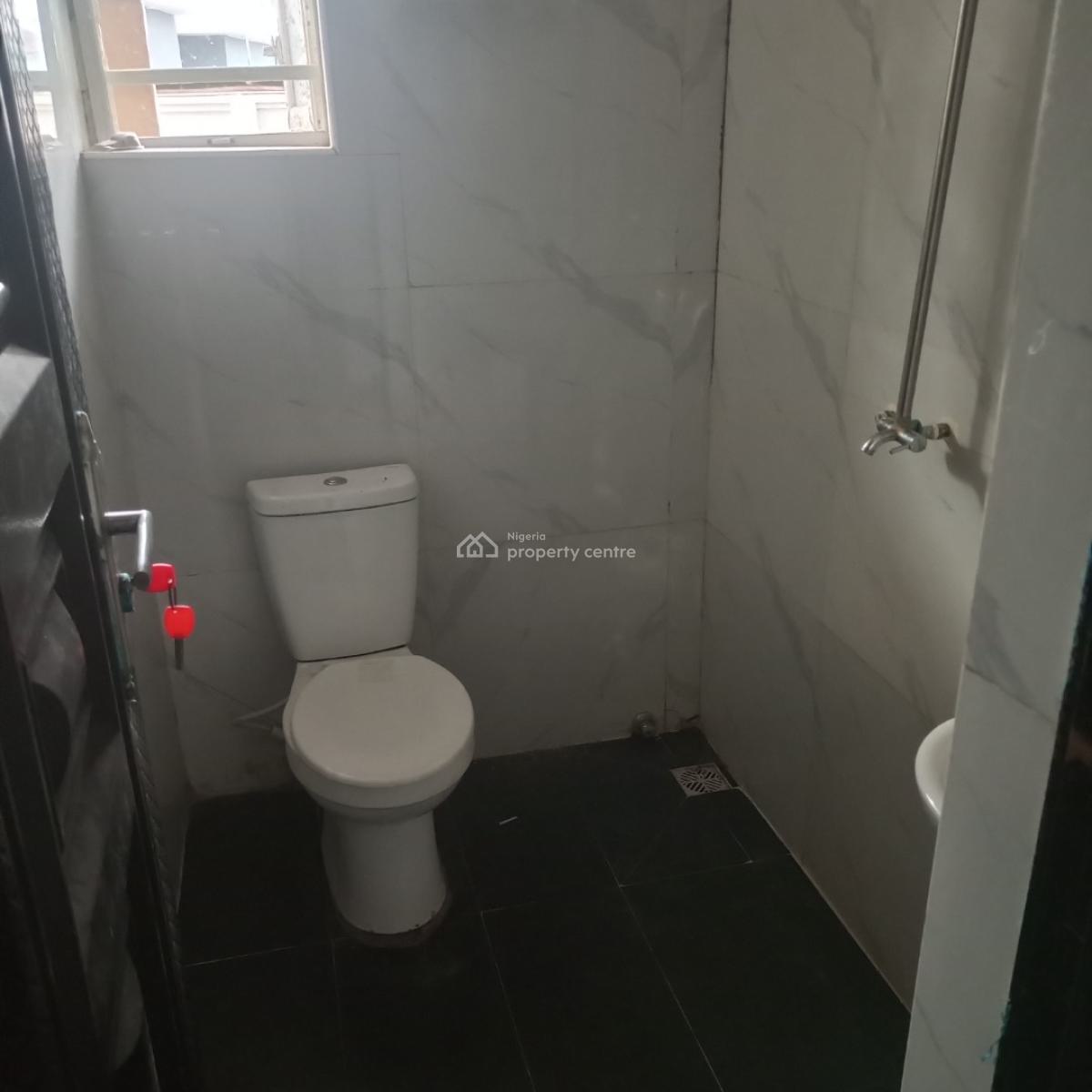 Two Bedroom Apartment, Seaside Estate, Badore, Ajah, Lagos, Flat / Apartment for Rent