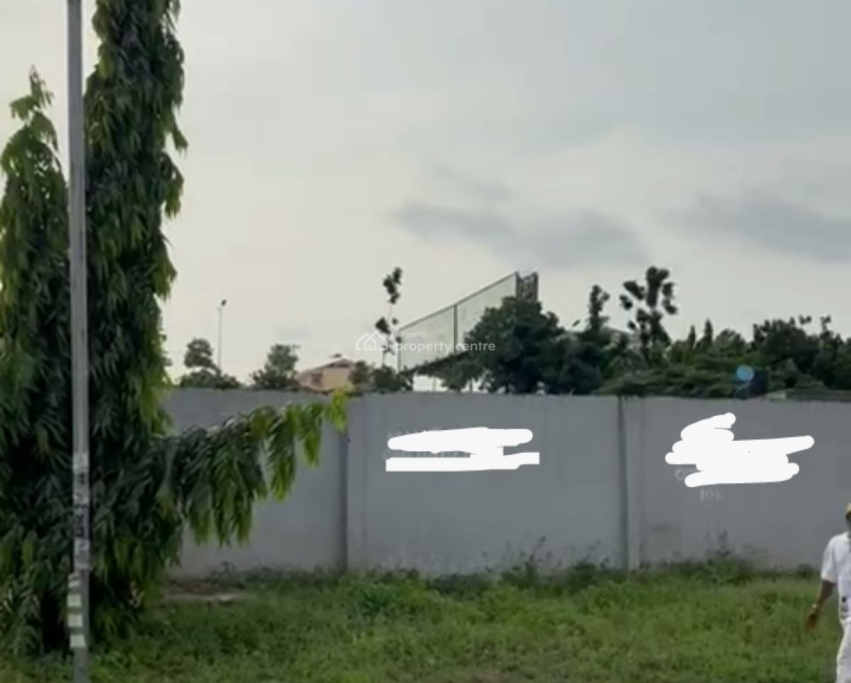 Massive Fenced 2400 Sqm of Land for Lease and Outright Purchase, Cmd Road, Magodo, Lagos, Mixed-use Land for Rent