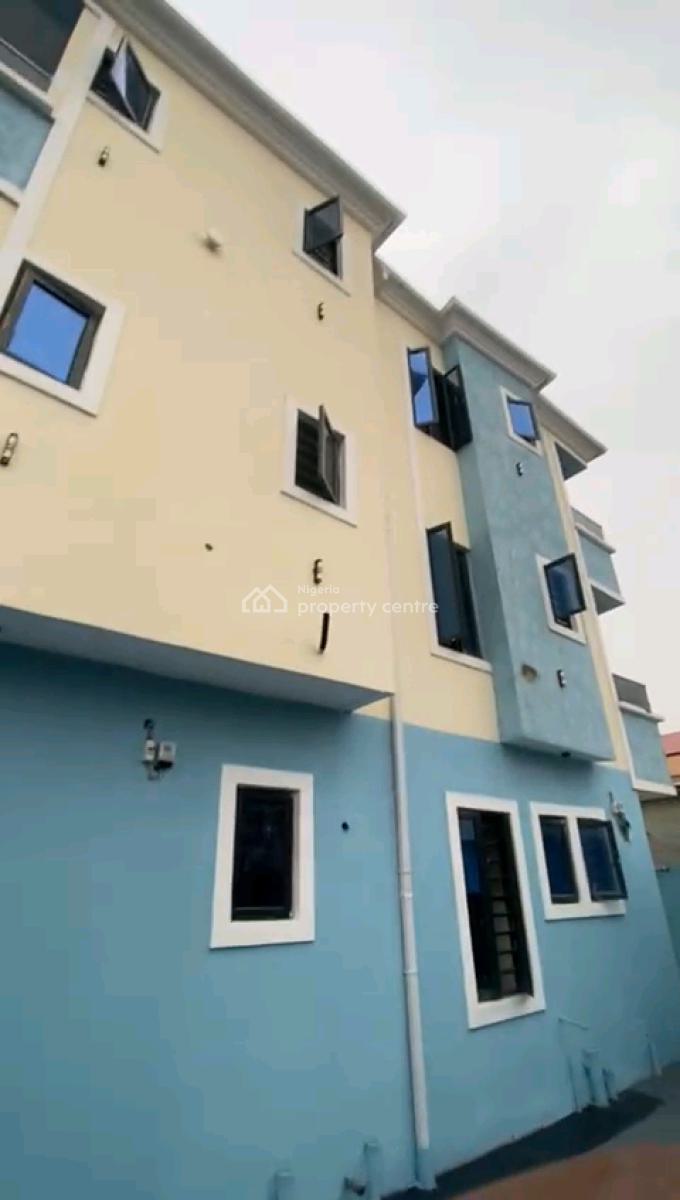 Newly Built Decent Spacious Mini Upflat with 2t1b, Kiniunifa Street, Sawmil, Gbagada, Lagos, Mini Flat (room and Parlour) for Rent