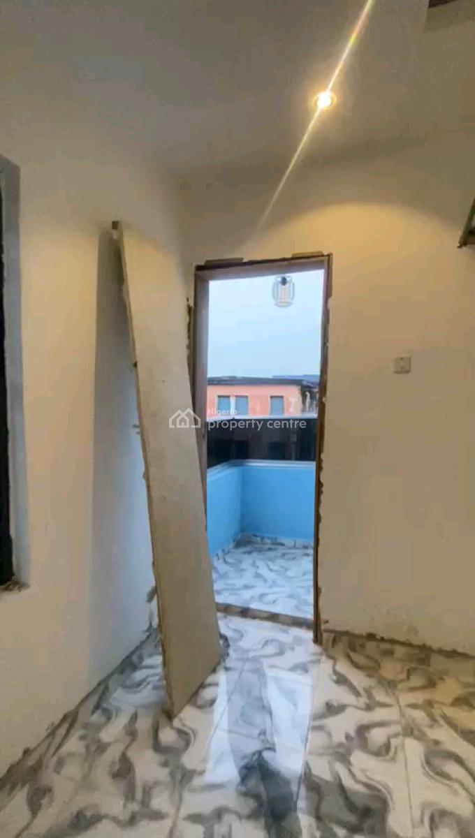 Newly Built Decent Spacious Mini Upflat with 2t1b, Kiniunifa Street, Sawmil, Gbagada, Lagos, Mini Flat (room and Parlour) for Rent