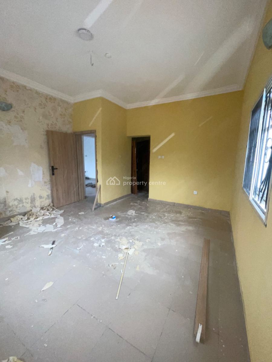 a Spacious 3 Bedroom Apartment, Mobil Road Ilaje Ajah, Lekki, Lagos, Flat / Apartment for Rent