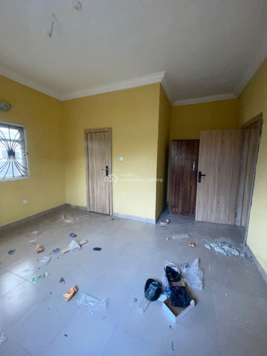 a Spacious 3 Bedroom Apartment, Mobil Road Ilaje Ajah, Lekki, Lagos, Flat / Apartment for Rent