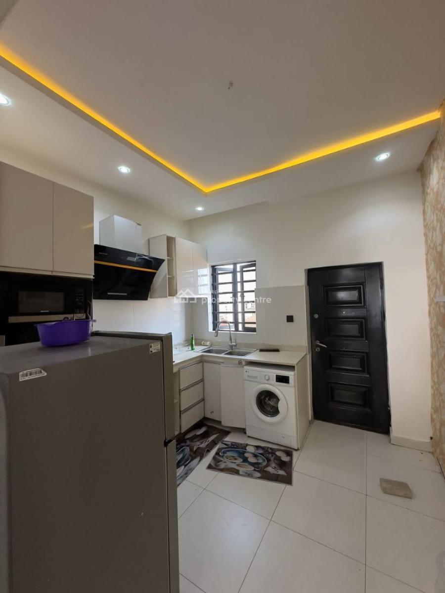 Luxury 3-bedroom Apartment, Ologolo, Lekki, Lagos, Flat / Apartment for Rent