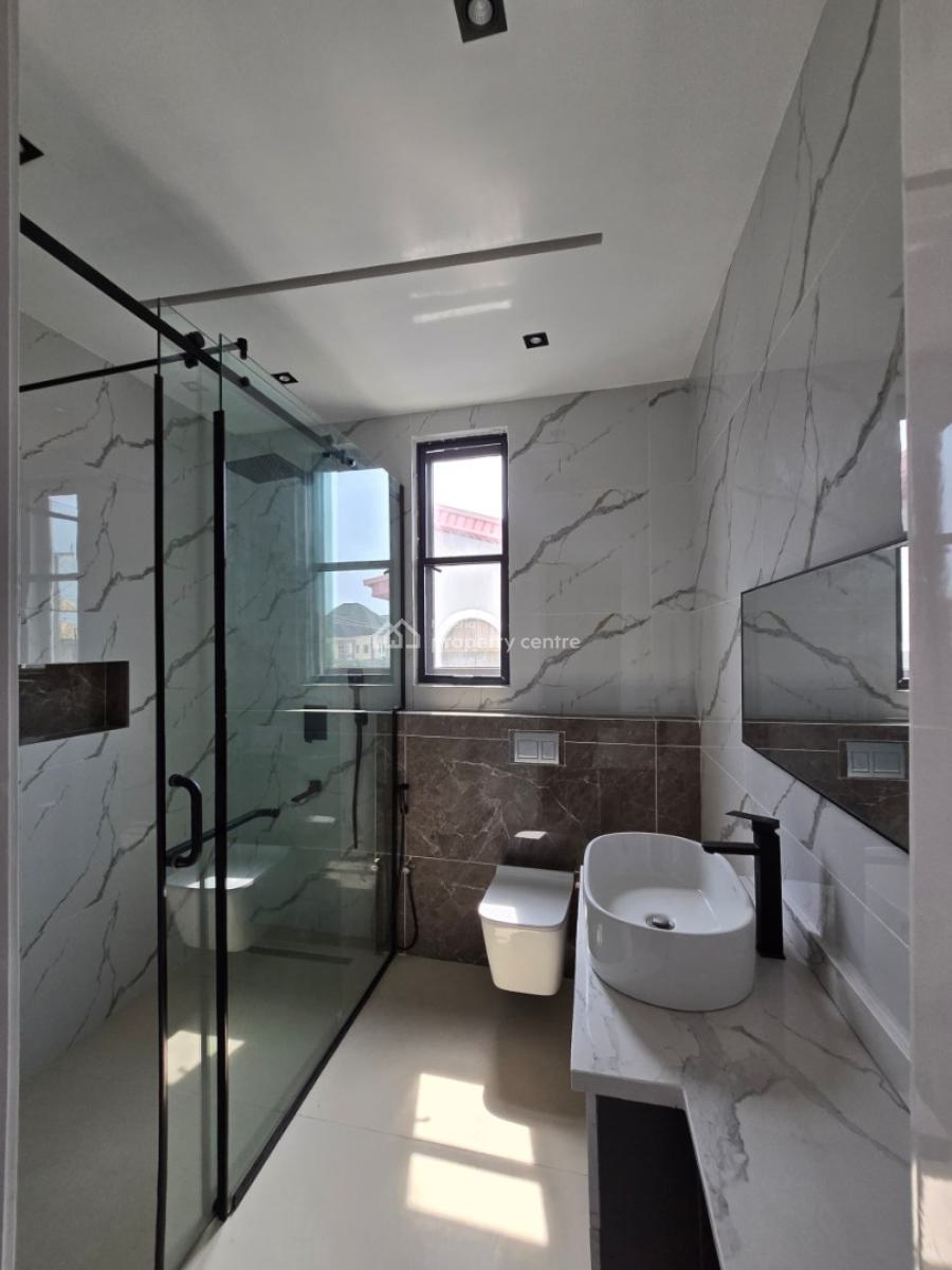 Exquisite Crafted Luxurious 5 Bedroom Detached House with Swimming Poo, Lekki Phase 1, Lekki, Lagos, Detached Duplex for Sale