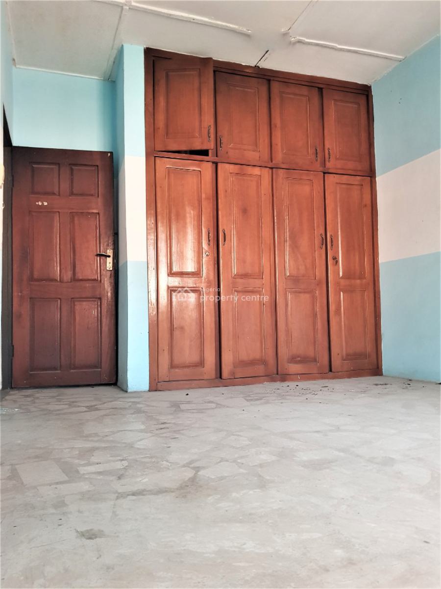 3 Bedroom Flat in a Tightly Secured Estate (4-in-a-compound) Upstairs, Ikota, Lekki, Lagos, Flat / Apartment for Rent